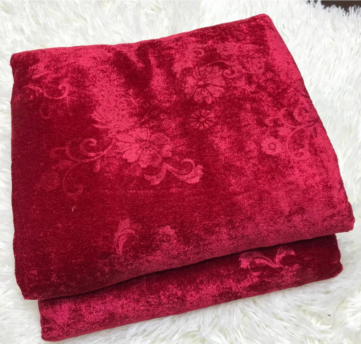 Premium Korean Velvet 2PC